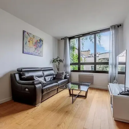 Bright & Comfortable 2br Near Le Marais - 11 Parigi